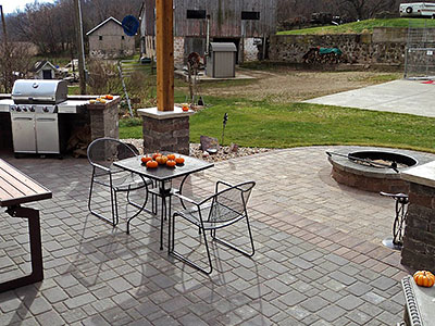 Outdoor Living, Oregon, WI